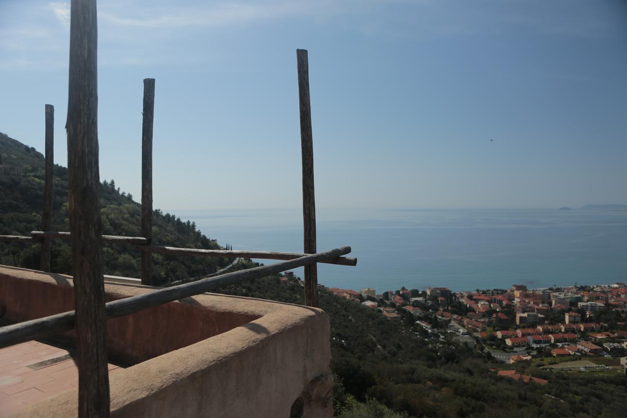 Blu Oltremare * Borgio Verezzi
